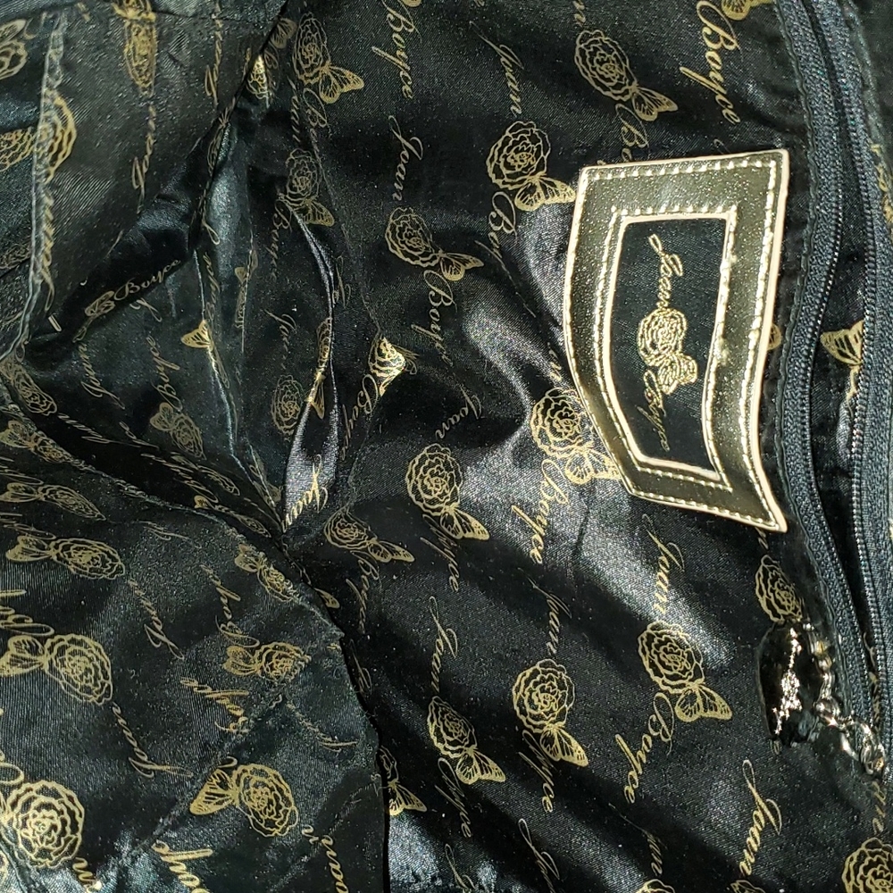 Joan Boyce designed hobo purse, Black shiny fabric,lined,lots of pockets inside - Picture 7 of 8